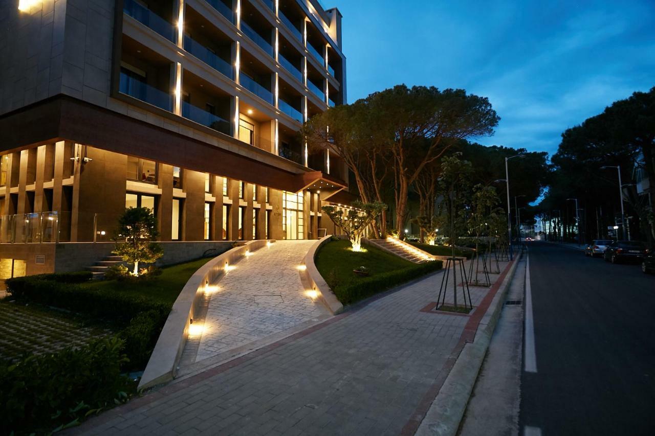 Eter Hotel Golem  Extérieur photo